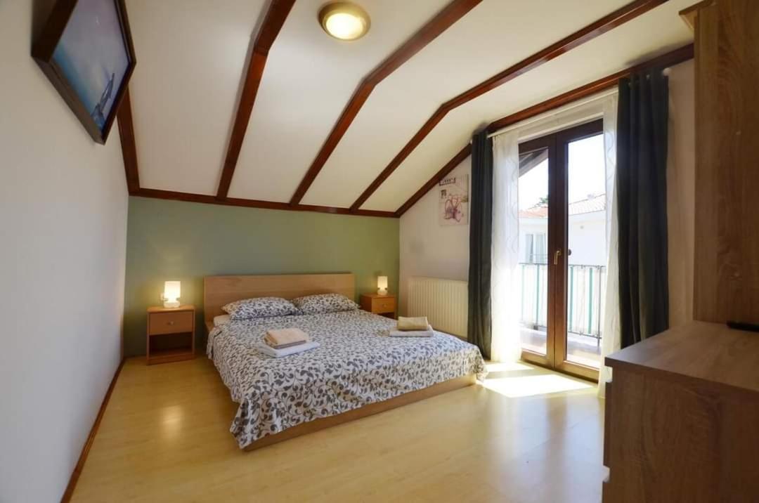Tony Apartments Rovinj Bagian luar foto