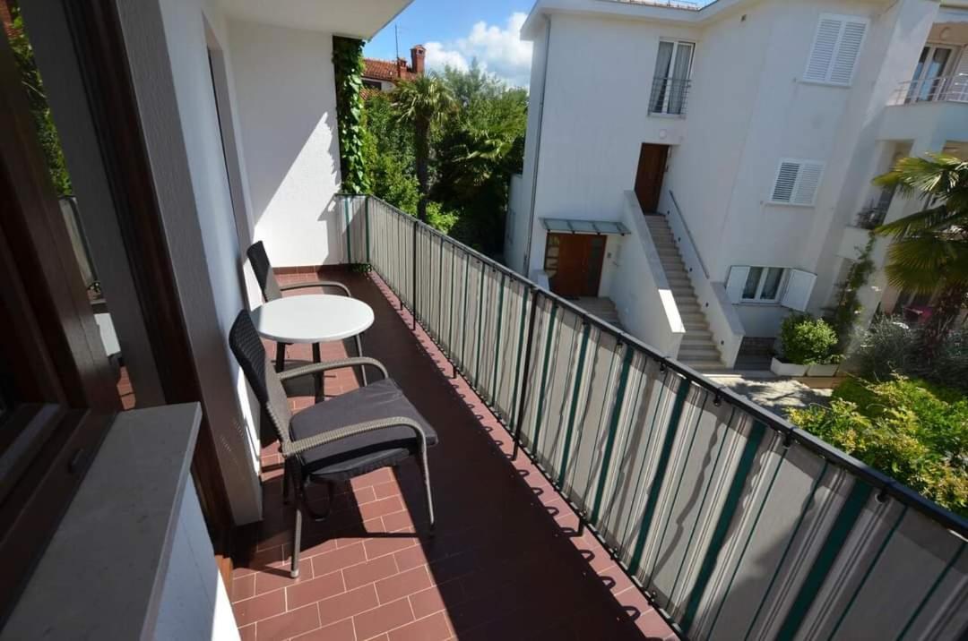 Tony Apartments Rovinj Ruang foto