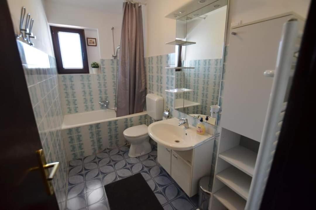 Tony Apartments Rovinj Ruang foto